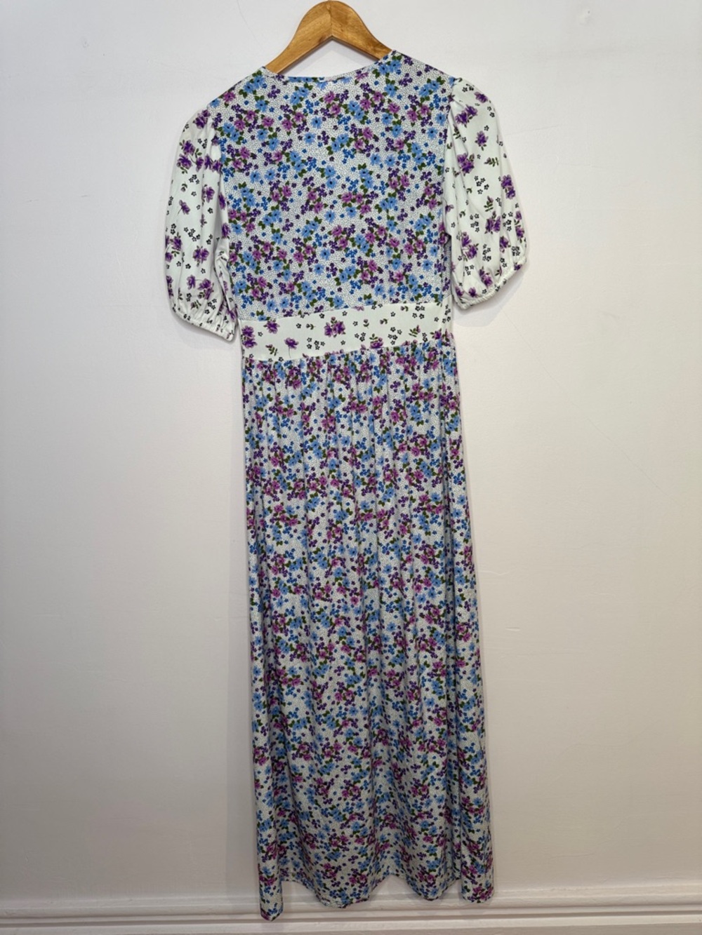 Asos Violet Romance Floral Midi Maternity dress White  Purple & Blue Print size - Picture 11 of 11